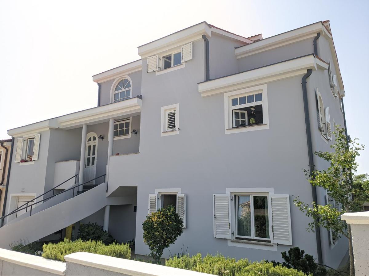 Villa Triton Vinkuran Exteriér fotografie